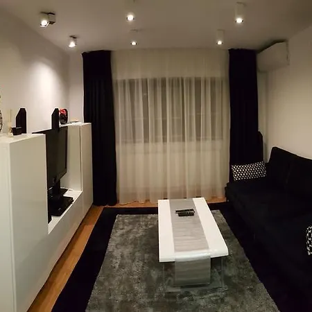 Apartment Mihail Cioranu